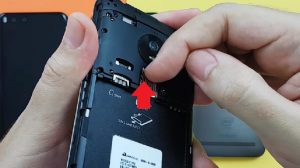 Alavanca para remoção de chip do slot